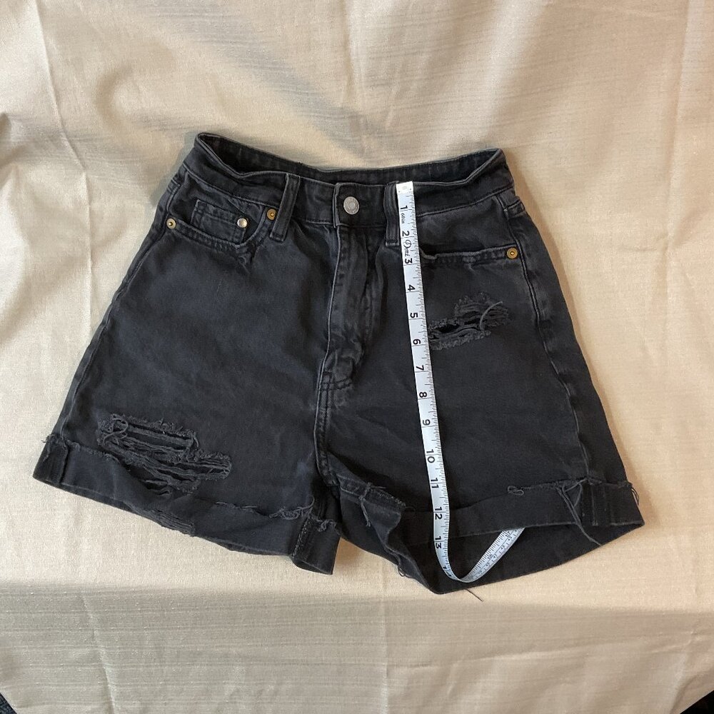 H&M Black High-Waisted Distressed Denim Shorts | Size 2 - Picture 2 of 5